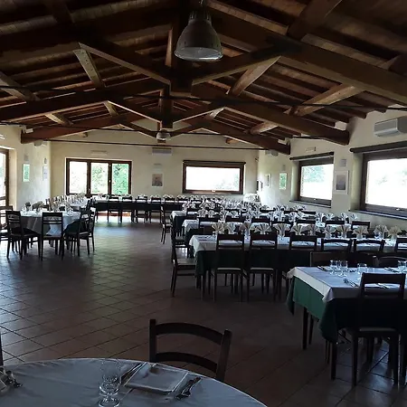 Agriturismo Monte dell'Olmo-3