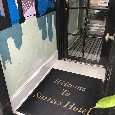 Surtees Hotel-3