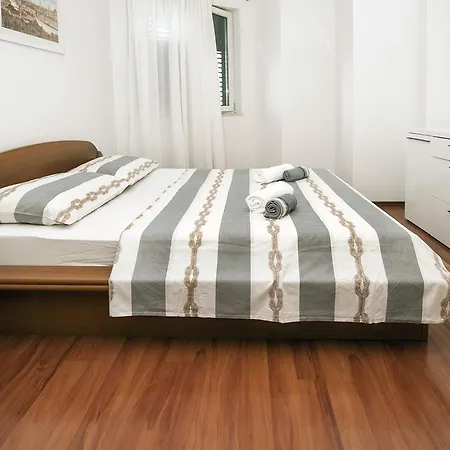 Žnjan Beach Apartments-2