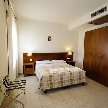 Casa Caburlotto Roma-3