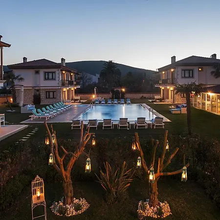Mara Bahce Alacati-3