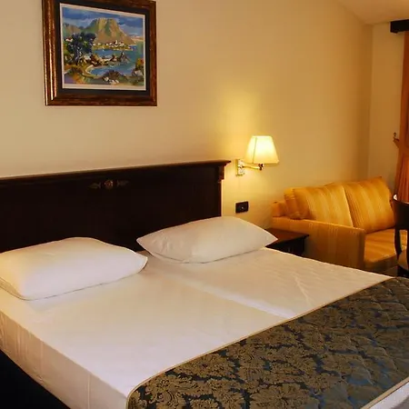Hotel Meridijan Adults Only-3