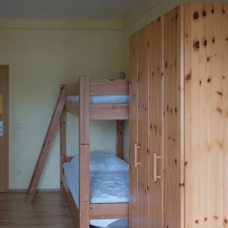 Hostel Louise 20-3