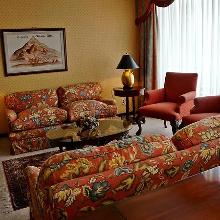 Real Plaza Hotel & Convention Center-3
