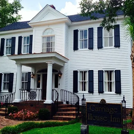 Carriage House Inn-2
