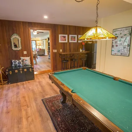 Hale Mauna Loa Upper Level With Shared Hot Tub-2
