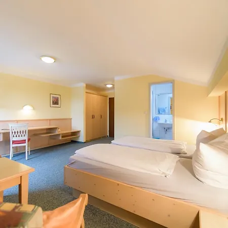 Kleines Hotel Edeltraud-2