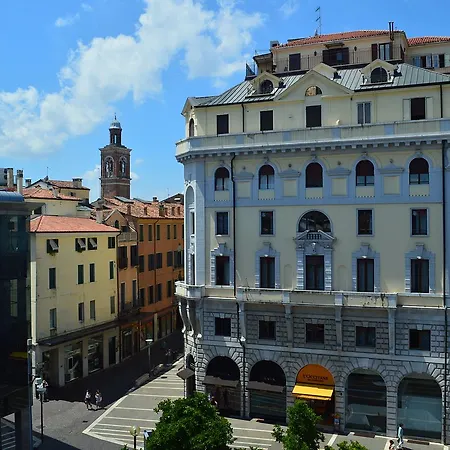 Residence Piazza Garibaldi-3