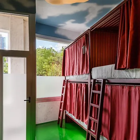 Blanco Albergue-2
