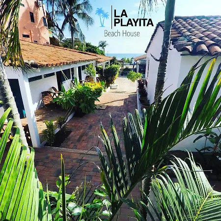La Playita Beach House-2