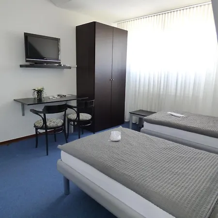 Hotel Alt Büttgen-2