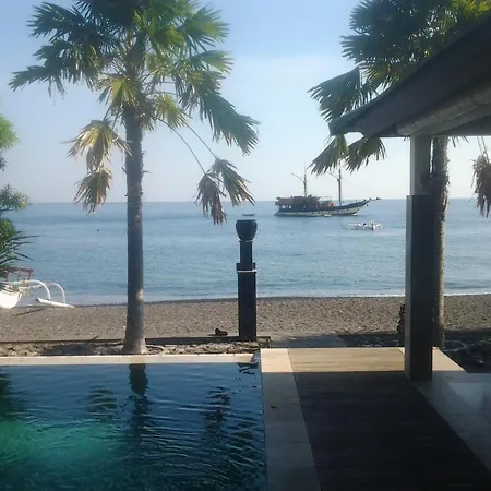 Amed Beach Villa-3