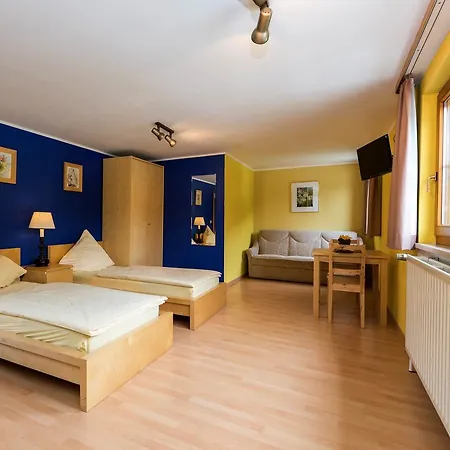 Camping De L'Our Appartements-2