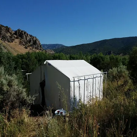 Bristol Cabins-2