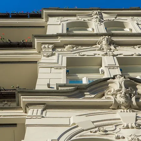 Rubin Luxury Apartments (Adults Only)-3