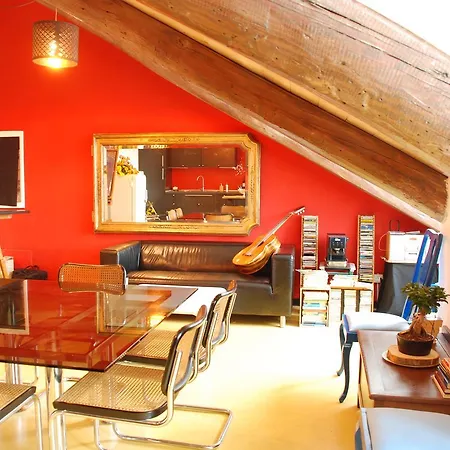 Attic Hostel Torino-3
