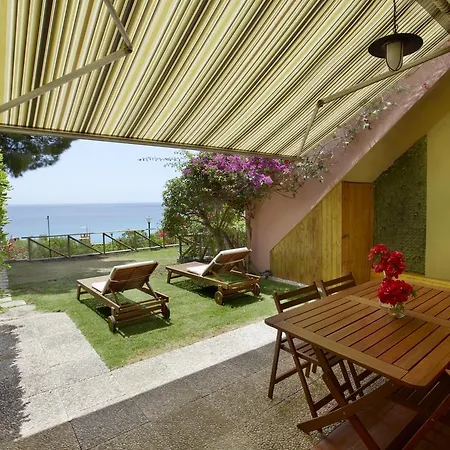Pinus Village Sea Front Apartment-2