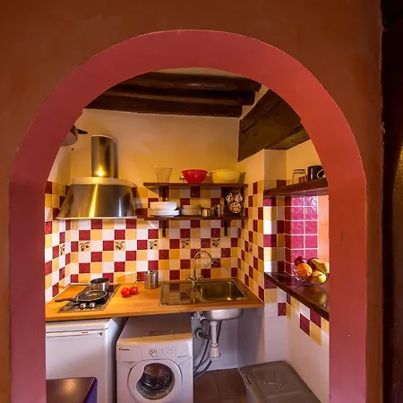 Trastevere Apartments-3