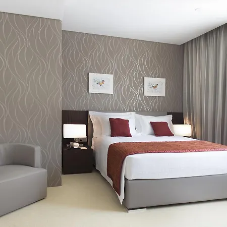 La Verda Suites And Villas Dubai Marina-3