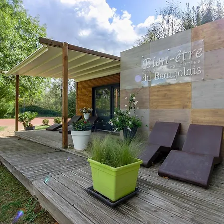 Camping Les Portes Du Beaujolais-3