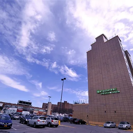 Wyndham Garden Fresh Meadows Flushing-2