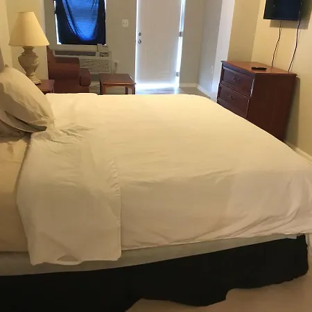 Red Carpet Inn, Alexandria-3