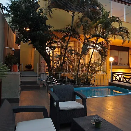 Hangar Rio Hostel-3