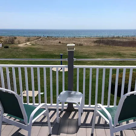 The Seaside Inn-3