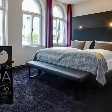 Boutique 009 Koeln City-2