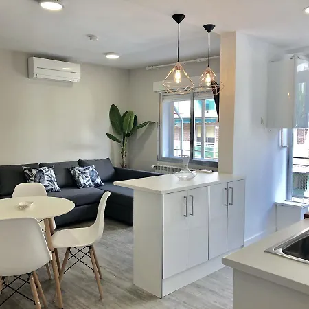 Plaza 5 Apartments Carabanchel-3