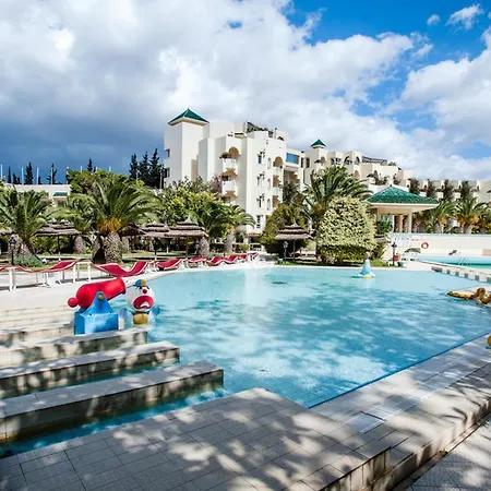 Novostar Nahrawess Thalasso Resort And Aquapark-2