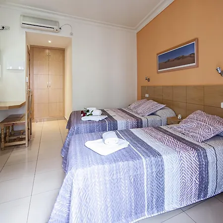 Hostal Inter Puerta Del Sol Auto Check In-2