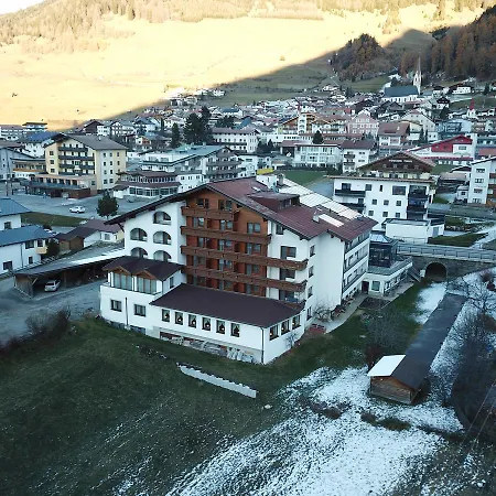 Hotel Bergblick-3