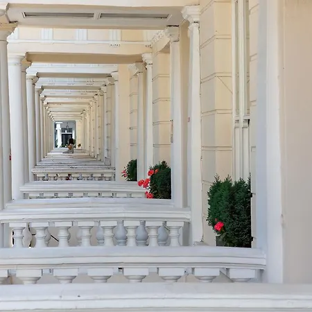 Kensington Court Hotel Notting Hill-3