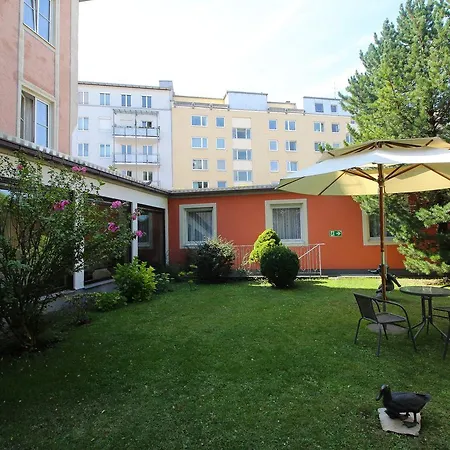 Hotel Leopold-3