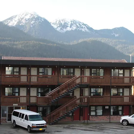 The Driftwood Lodge-2