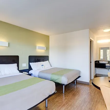 Americas Best Value Inn Bowling Green-3