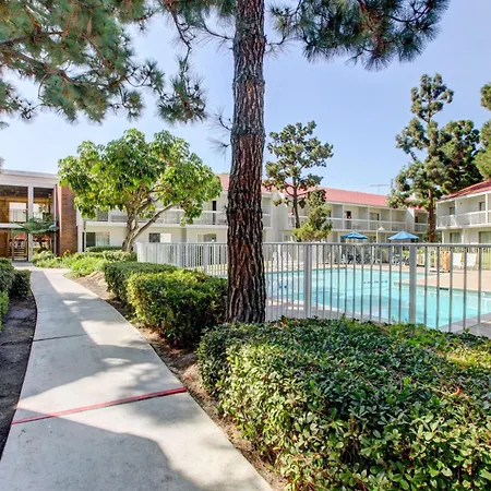 Motel 6-Santa Ana, Ca - Irvine - Orange County Airport-2