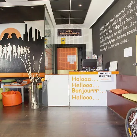 Hostels Meetingpoint-3