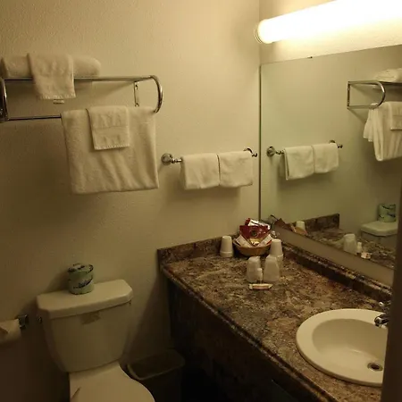 Rimview Inn-3
