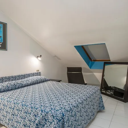 Class Residence-2