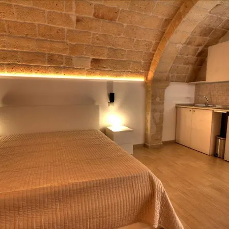 Suite Stone Luxury-3