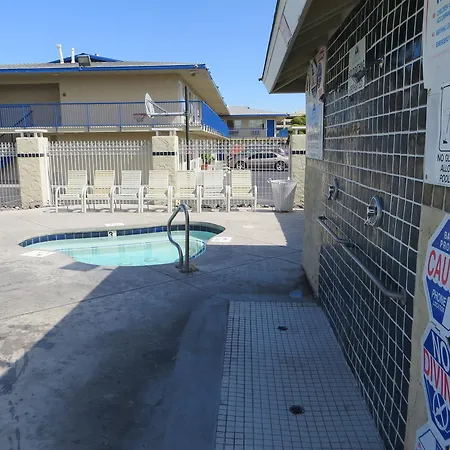 Americas Best Value Inn Las Vegas Strip-2