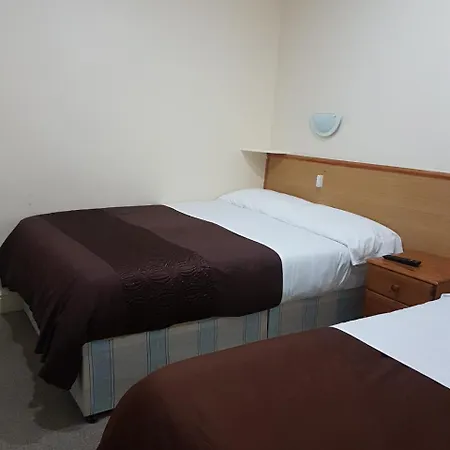Surtees Hotel-2