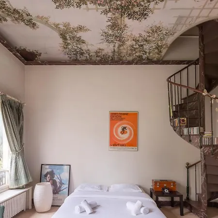 Veeve - Charming Townhouse Near Parc Montsouris-2