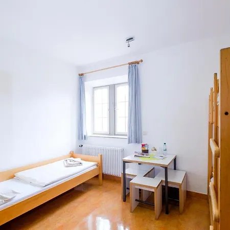 Jugendherberge Youth Hostel Rothenburg Ob Der Tauber-3