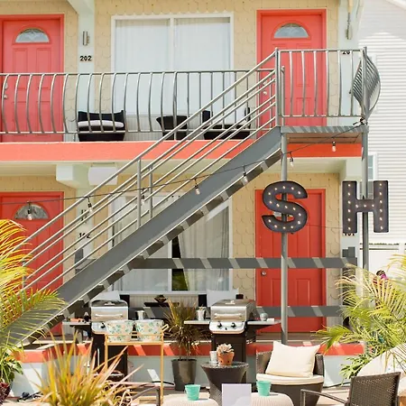 The Shore House-3