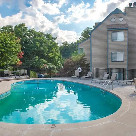 Gatlinburg Summit Woods Condo-2