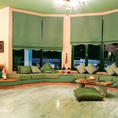 Aquarius Exclusive Hotel - Breakfast And Meal Included-3