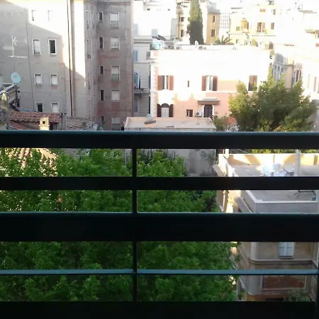 Flower Guesthouse-2